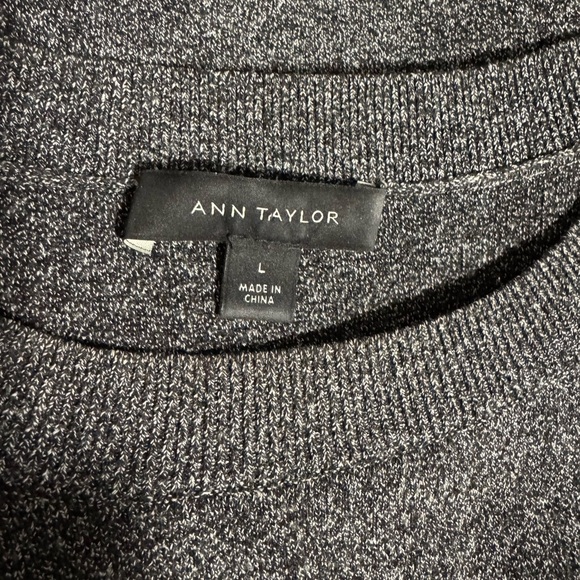 Ann Taylor woman’s large pull over sweater - Picture 3 of 7